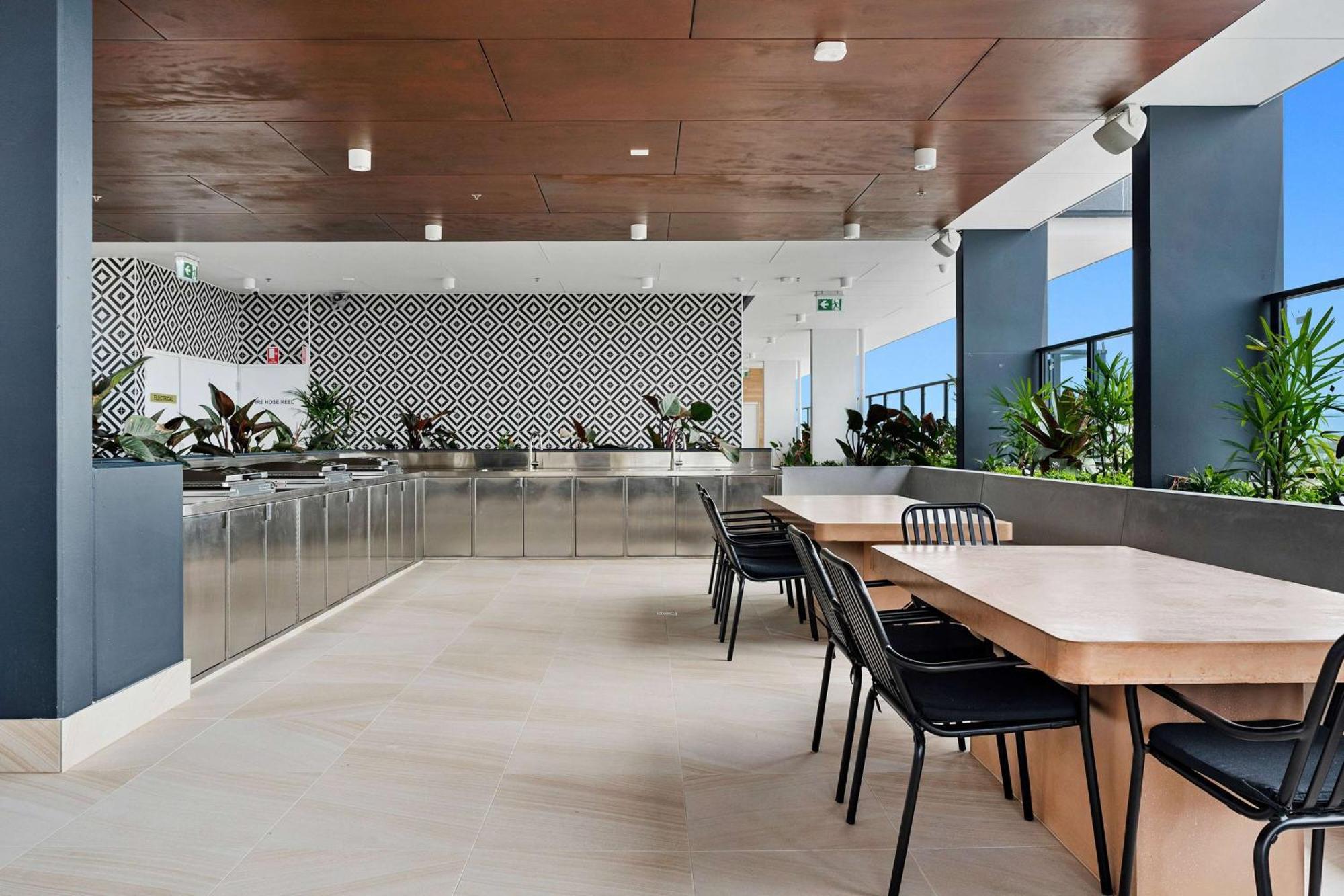 Tryp By Wyndham Southport Gold Coast Hotel Apartments Extérieur photo